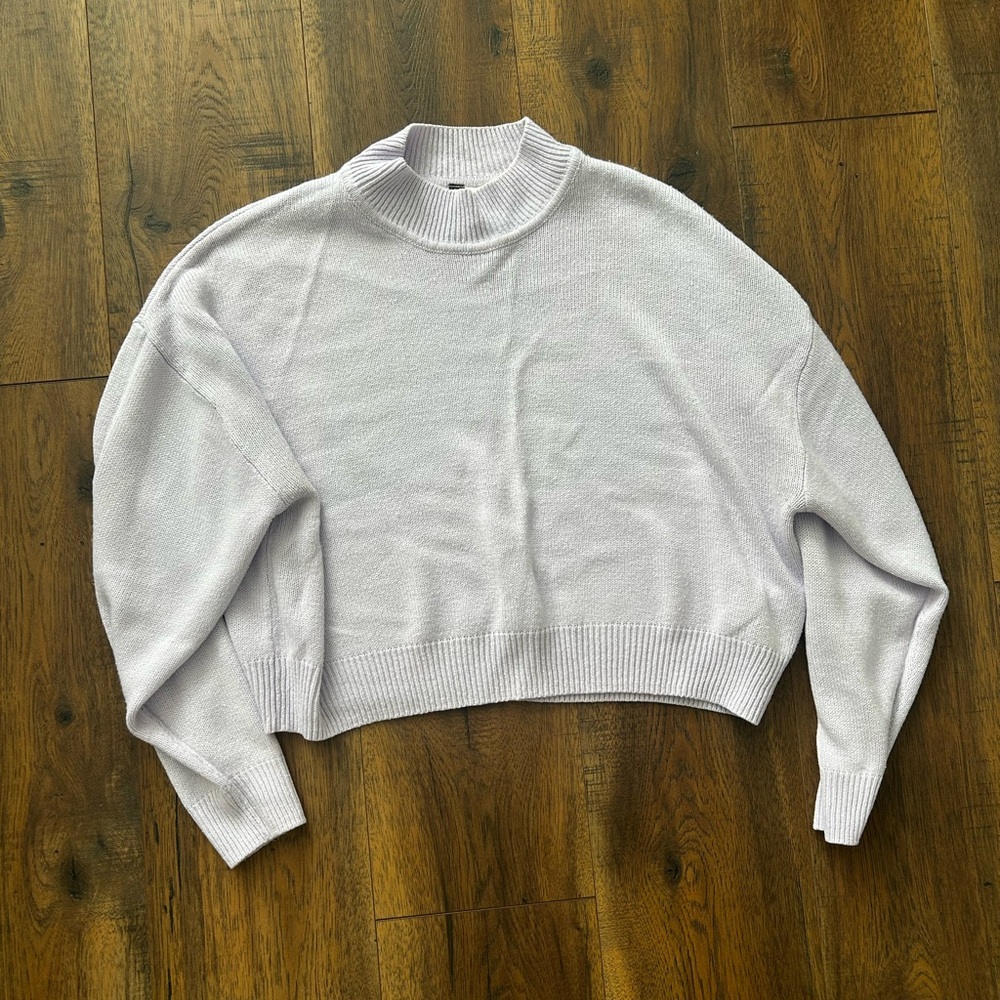 H&M Cropped Mock Neck Sweater - Light Lavender